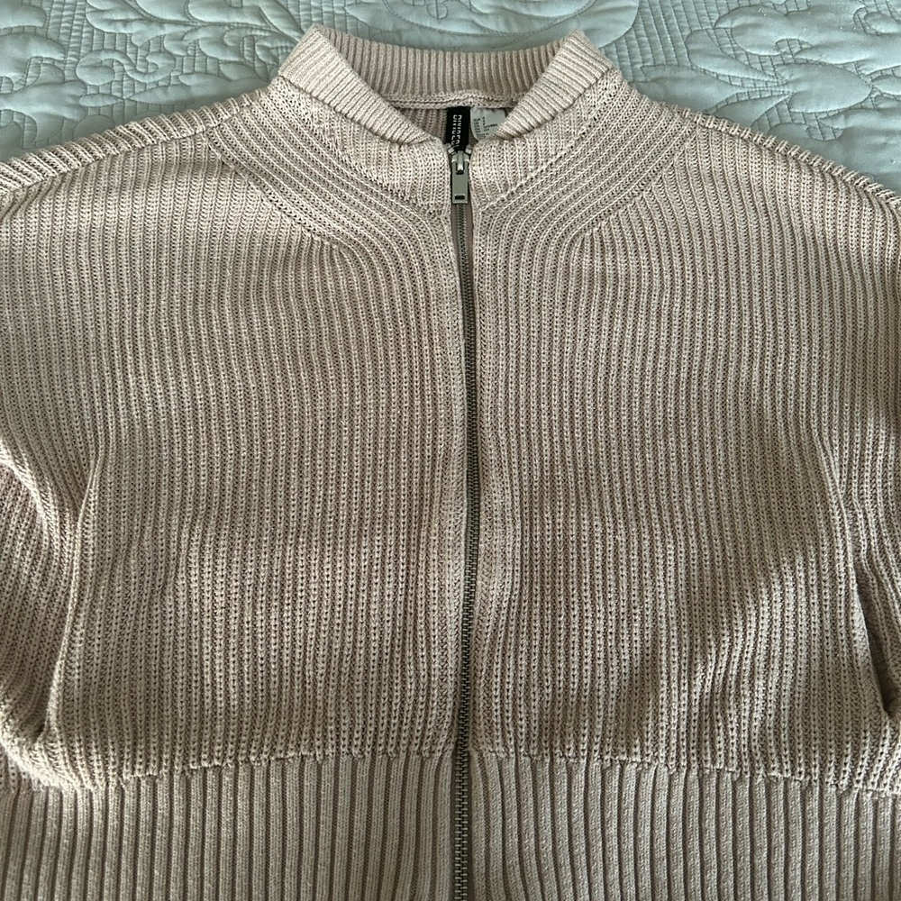 H&M Light Beige Knit Zip-Up Sweater